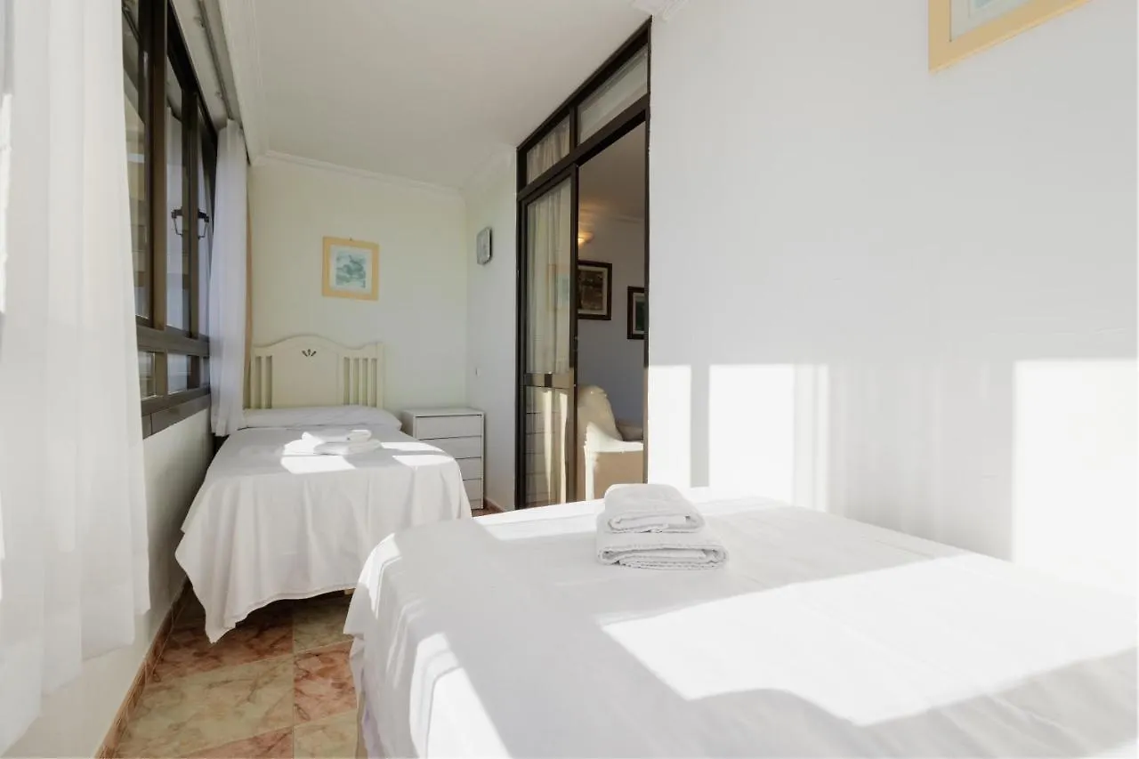 Beachfront Apartment With Stunning Views In Torremolinos 0*,