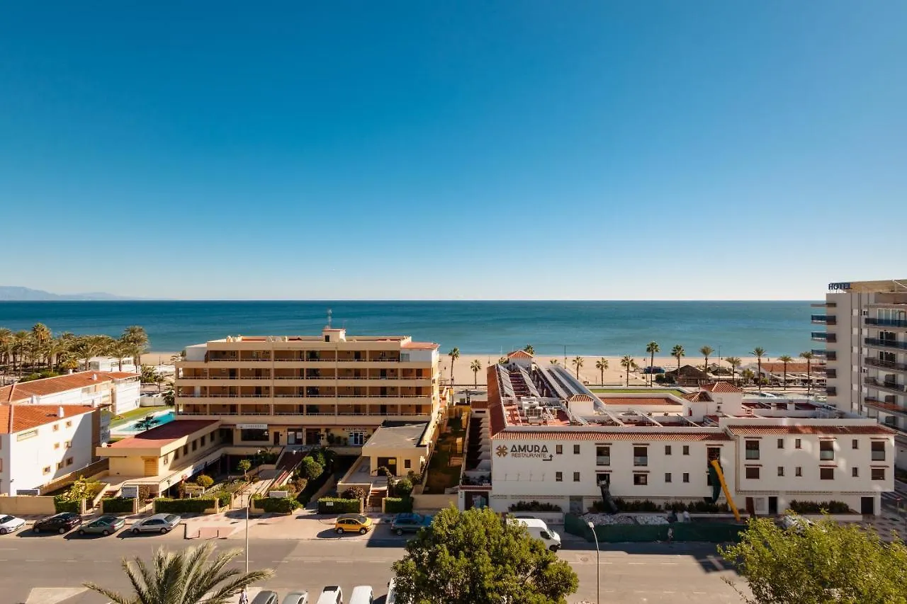 Beachfront Apartment With Stunning Views In Torremolinos