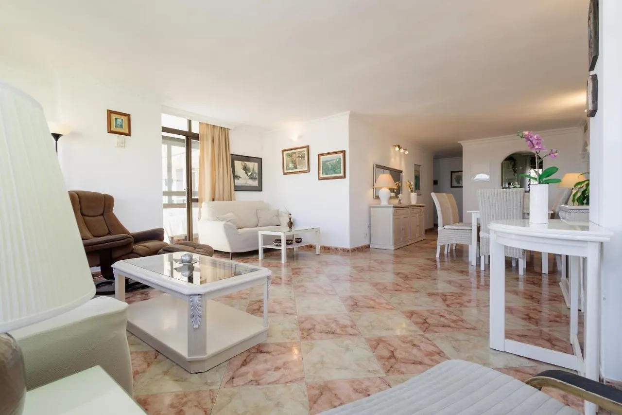 Beachfront Apartment With Stunning Views In Torremolinos 0*,