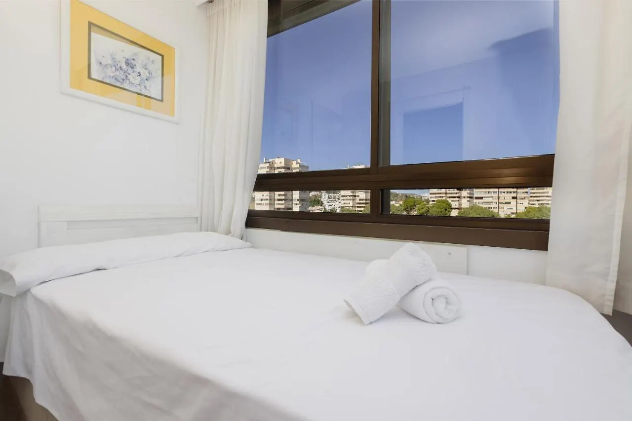 Beachfront Apartment With Stunning Views In Torremolinos